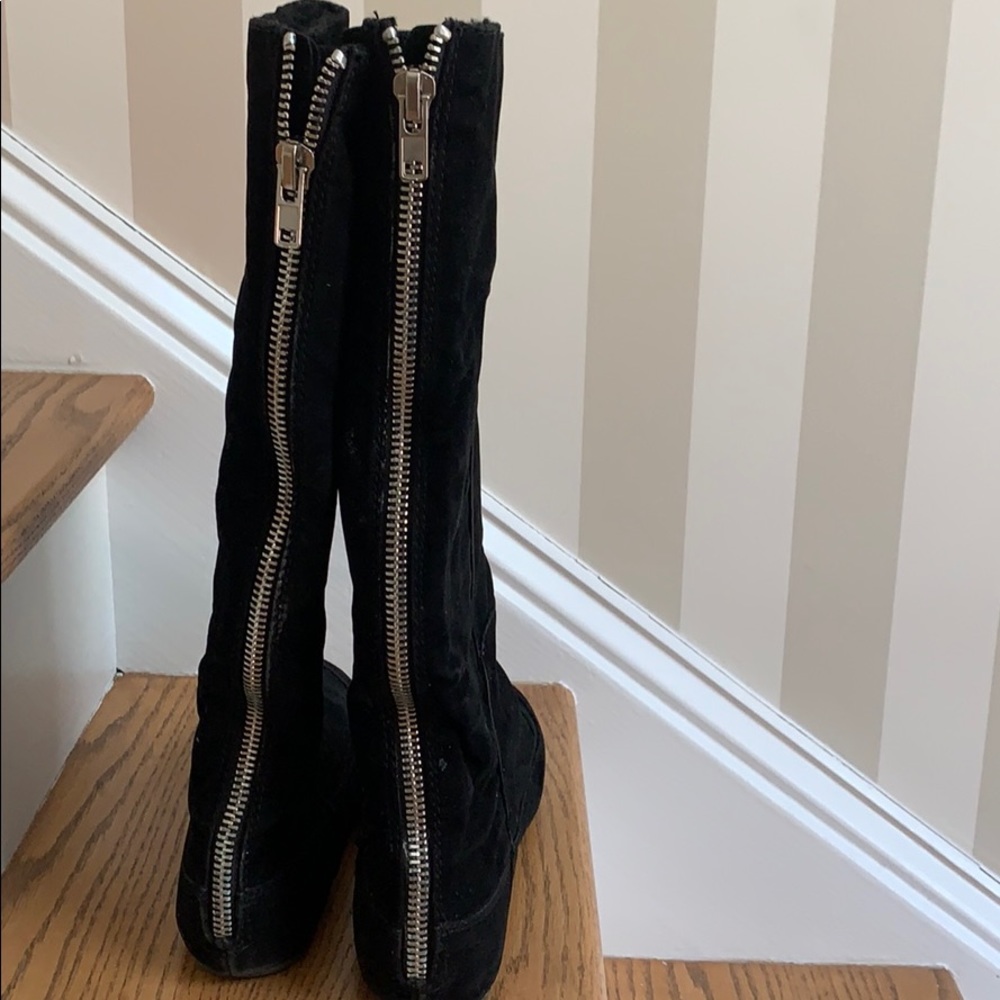 simple black boots - Picture 5 of 7